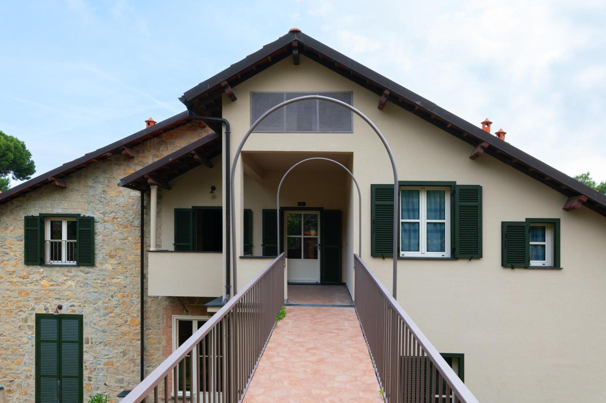 Villa Rappis 因佩里亚 外观 照片